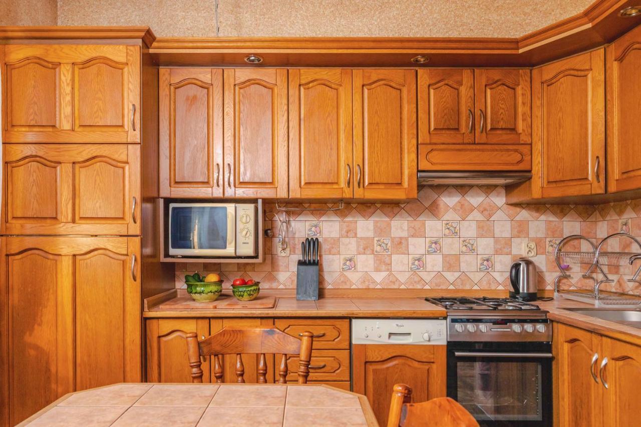 Mira - Mira Pokoje Z Widokiem Na Jezioro Хмелно Екстериор снимка